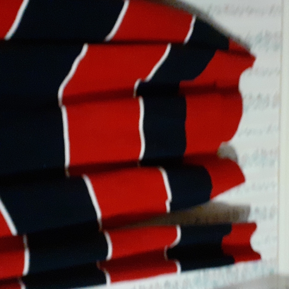 Sweater - Picture 2 of 3